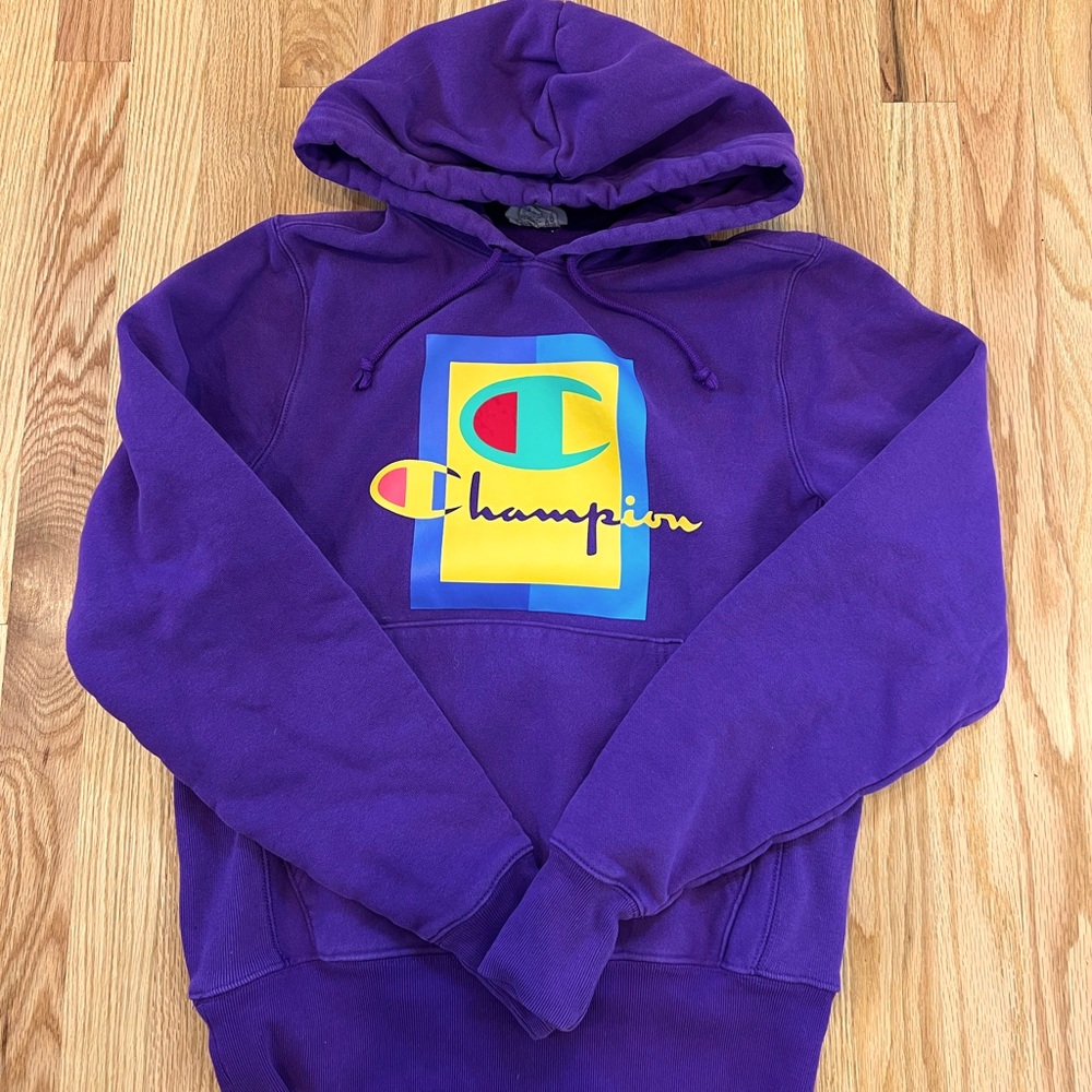 Champion logo hoodie